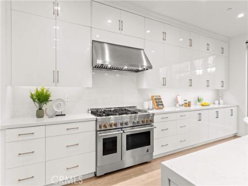 234  Coal Mine  , Irvine, CA