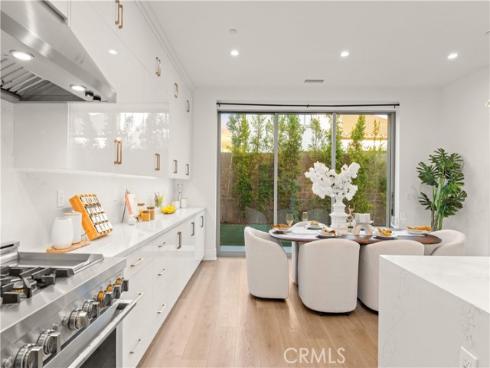 234  Coal Mine  , Irvine, CA