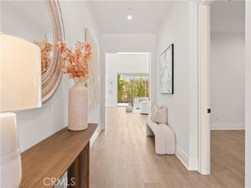234  Coal Mine  , Irvine, CA