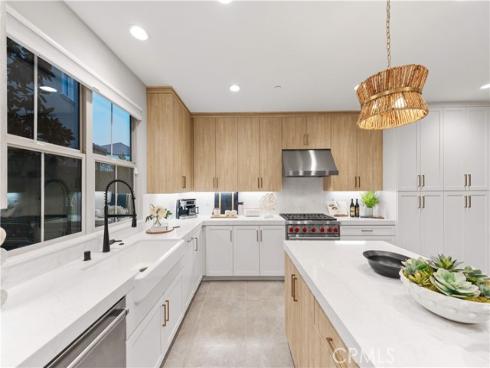 179 Somera , Irvine, CA