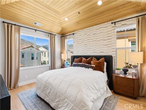179 Somera , Irvine, CA