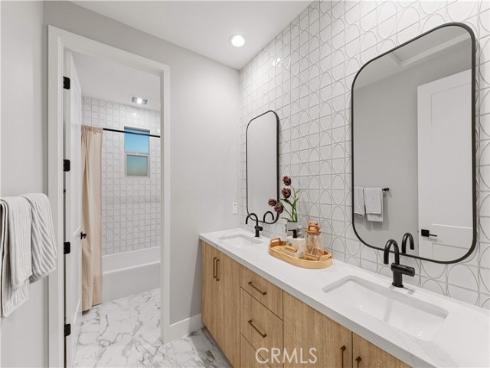179 Somera , Irvine, CA