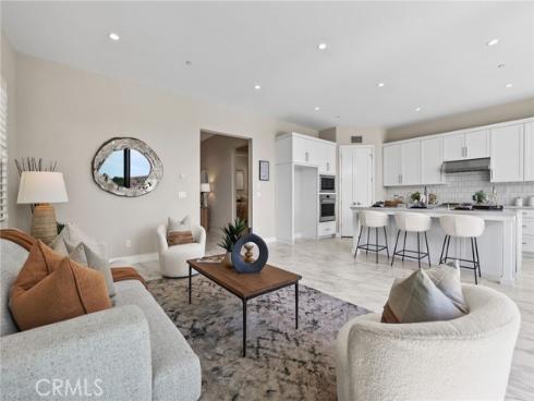 118 Tomahawk , Irvine, CA