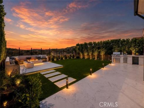 118 Tomahawk , Irvine, CA