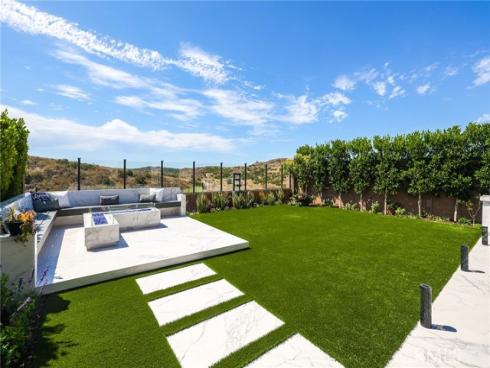 118 Tomahawk , Irvine, CA