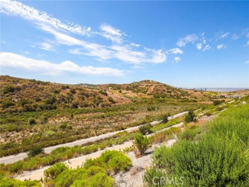 118 Tomahawk , Irvine, CA