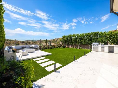 118 Tomahawk , Irvine, CA