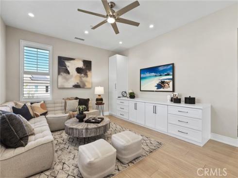 118 Tomahawk , Irvine, CA