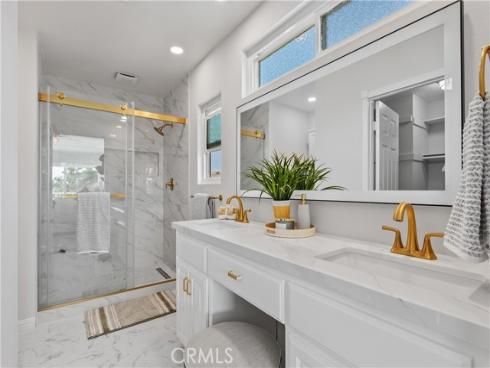 31 Columbus , Irvine, CA
