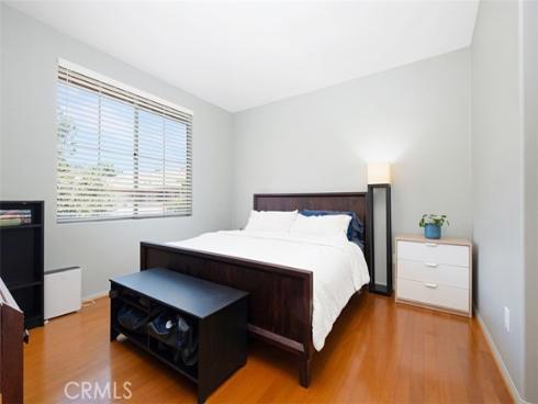 709  Solvay Aisle  , Irvine, CA