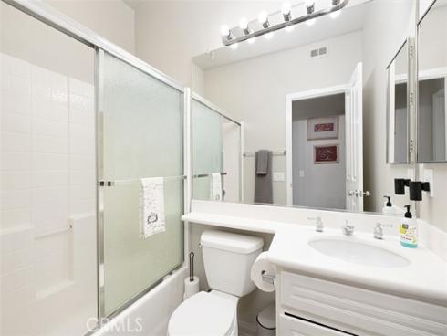 709  Solvay Aisle  , Irvine, CA