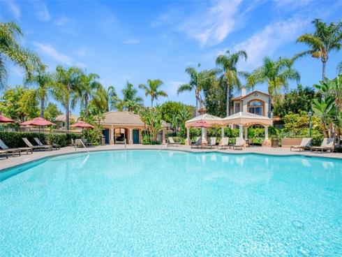 709  Solvay Aisle  , Irvine, CA