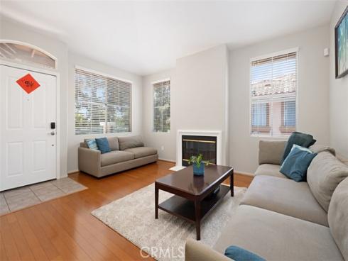 709  Solvay Aisle  , Irvine, CA
