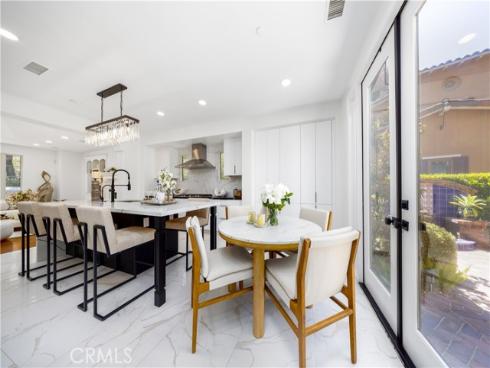 22 Shady , Irvine, CA