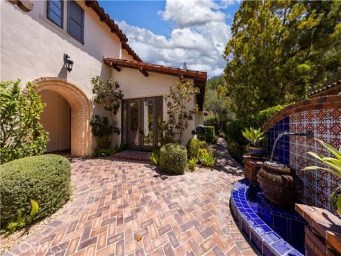 22 Shady , Irvine, CA