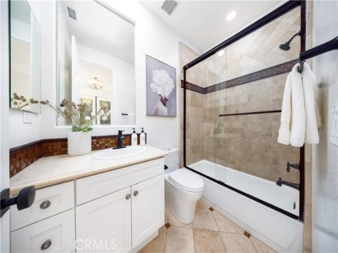 22 Shady , Irvine, CA