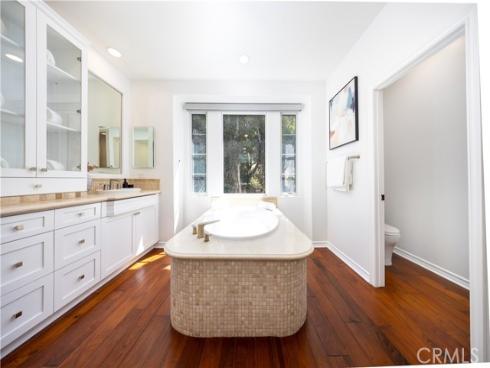 22 Shady , Irvine, CA