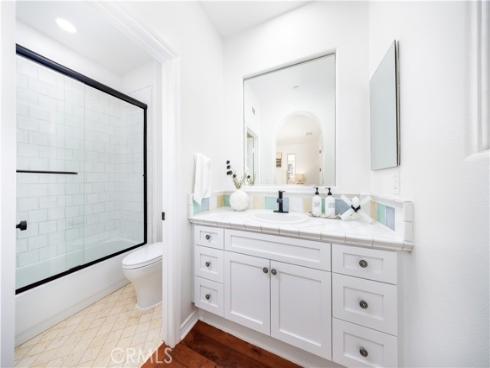 22 Shady , Irvine, CA