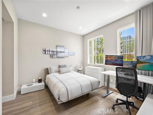 745  Beacon  , Irvine, CA