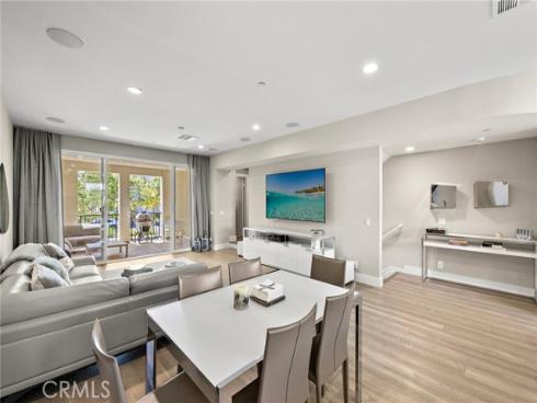 745  Beacon  , Irvine, CA