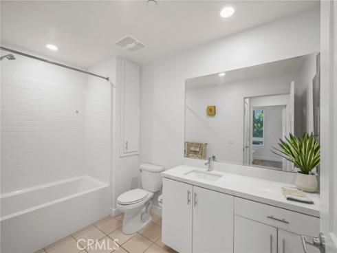 1218 Nolita , Irvine, CA