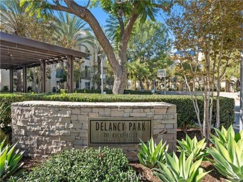 1218  Nolita  , Irvine, CA