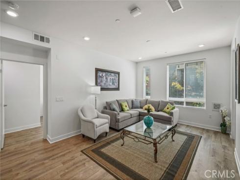 1218 Nolita , Irvine, CA