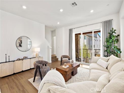 259 Lynx , Irvine, CA