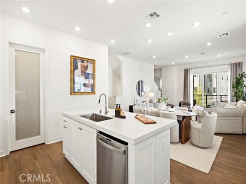 259 Lynx , Irvine, CA
