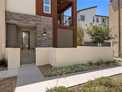 259 Lynx , Irvine, CA