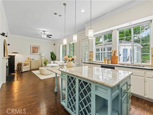 82 Winslow Lane, Irvine, CA