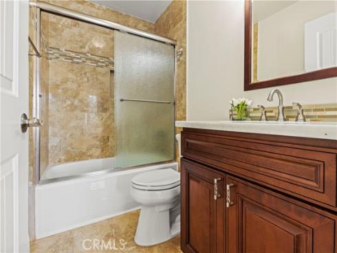 82 Winslow Lane, Irvine, CA