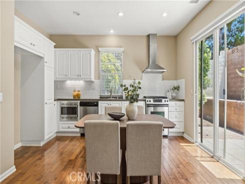 56 Pathway , Irvine, CA