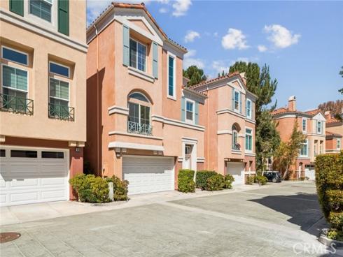 11 Medici Aisle , Irvine, CA