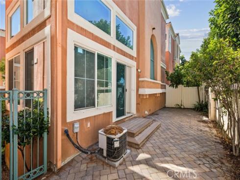 11 Medici Aisle , Irvine, CA