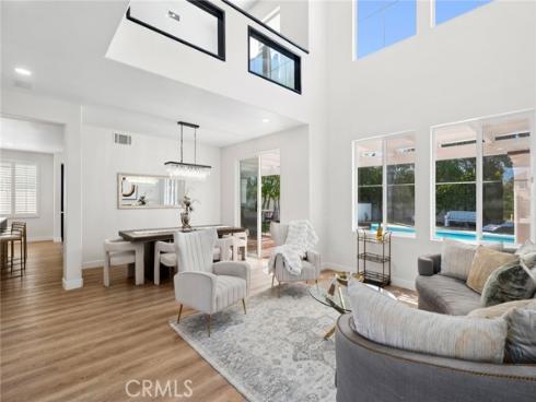 11 Petria , Irvine, CA