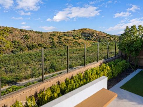 130 Tomahawk , Irvine, CA