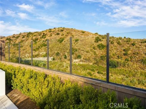 130 Tomahawk , Irvine, CA