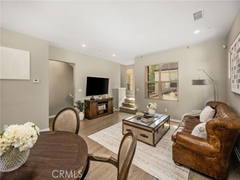 111 Tallowood , Irvine, CA