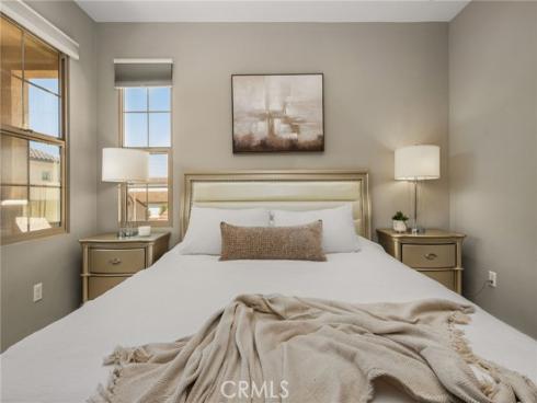 111 Tallowood , Irvine, CA
