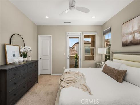111 Tallowood , Irvine, CA
