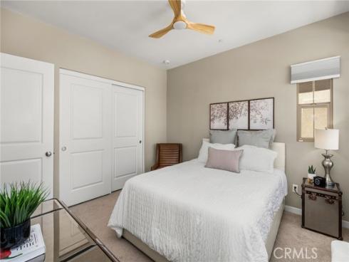 111 Tallowood , Irvine, CA
