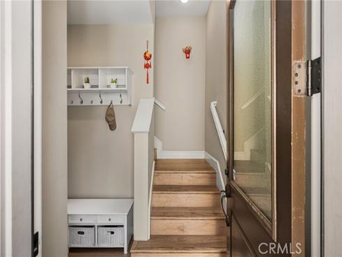 111 Tallowood , Irvine, CA