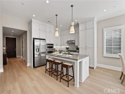 130 Donati , Irvine, CA