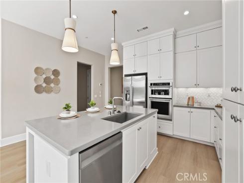 130 Donati , Irvine, CA