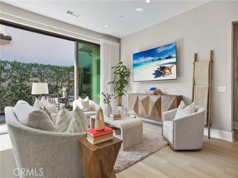 130 Donati , Irvine, CA