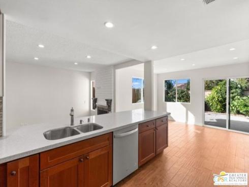 30 W Entrada , Irvine, CA