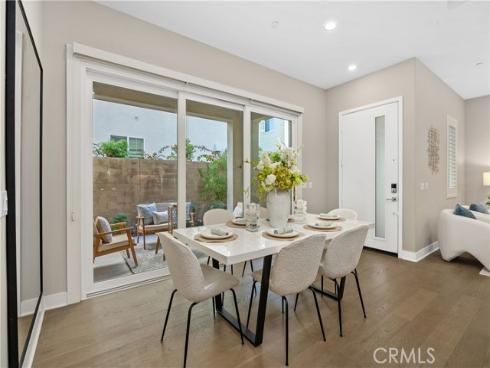 110  Spiral  , Irvine, CA