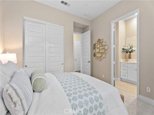 110  Spiral  , Irvine, CA