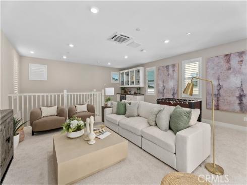 110  Spiral  , Irvine, CA